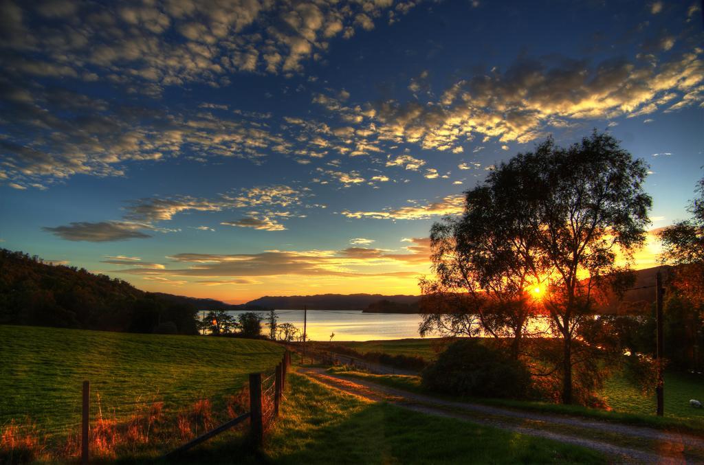 Blarghour Farm Cottages Overlooking Loch Awe Ardchonnell エクステリア 写真