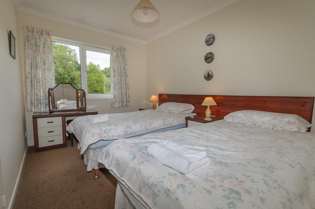 Blarghour Farm Cottages Overlooking Loch Awe Ardchonnell エクステリア 写真
